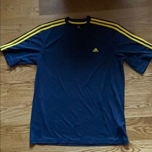 Adidas climalite shirt super Soft and comfortable